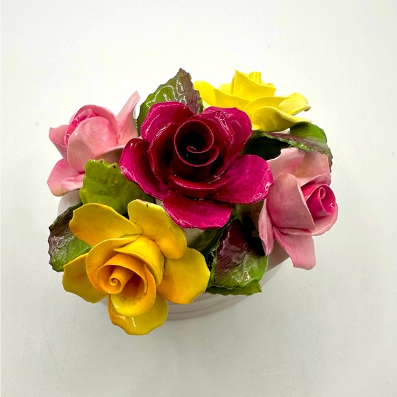 Crown Staffordshire Floral Arrangement June 1974-Multicolored-perfect condition - Picture 6 of 8